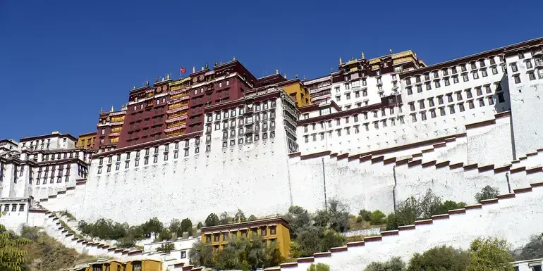 China & Tibet: Great Wall, Lhasa & Terracotta Warriors