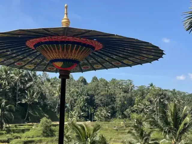 Java & Bali: Sunrises, Surf & Serenity