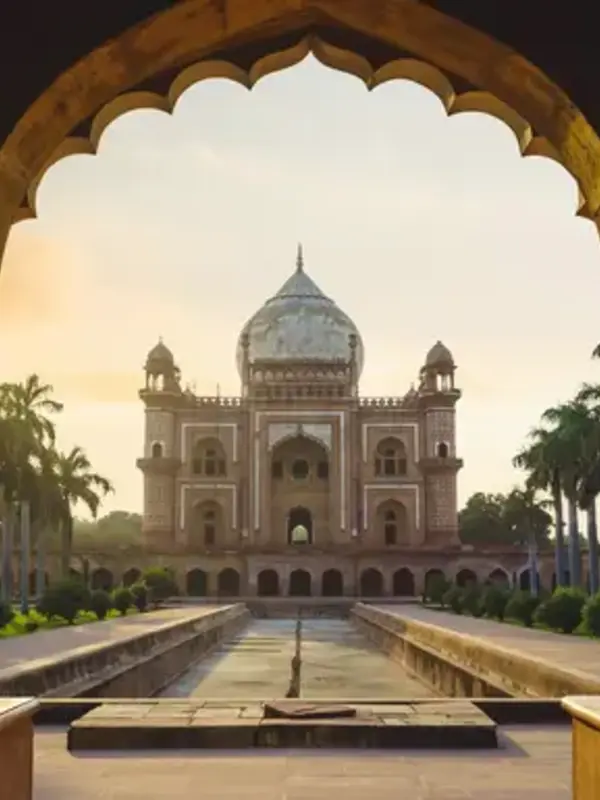 Signature: India & Nepal, Taj Mahal, Ganges & Himalayas