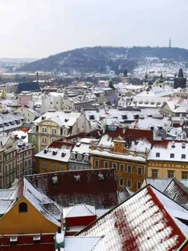 Journeys: Iconic Christmas Markets