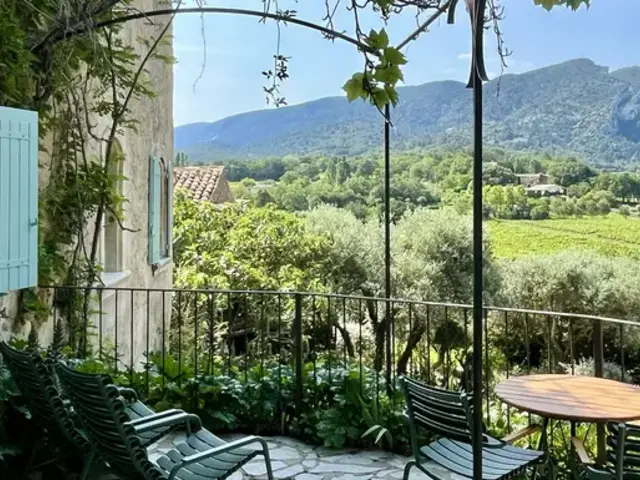 Journeys: Stories of Provence