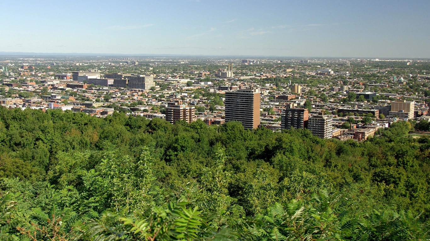 Charms of Québec A Journey through Montreal, Charlevoix & Quebec City