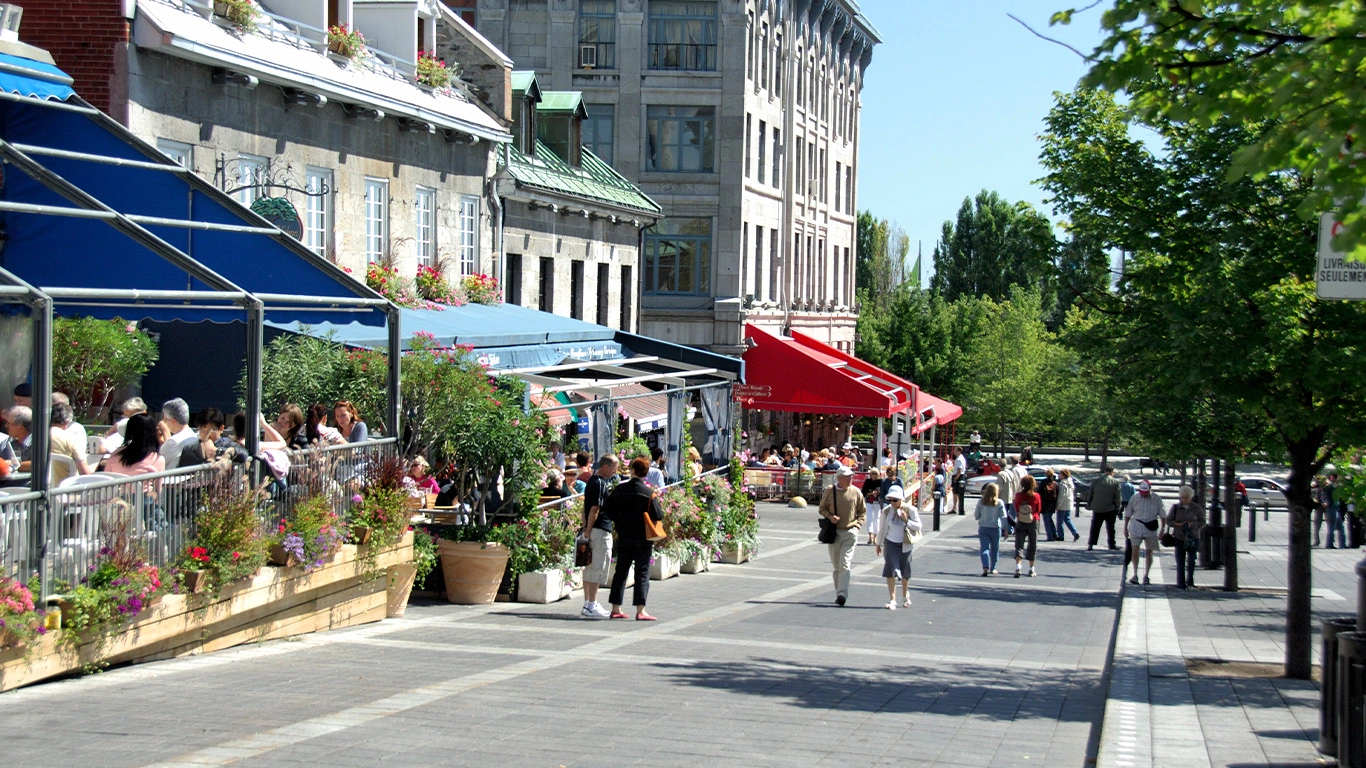 Charms of Québec A Journey through Montreal, Charlevoix & Quebec City